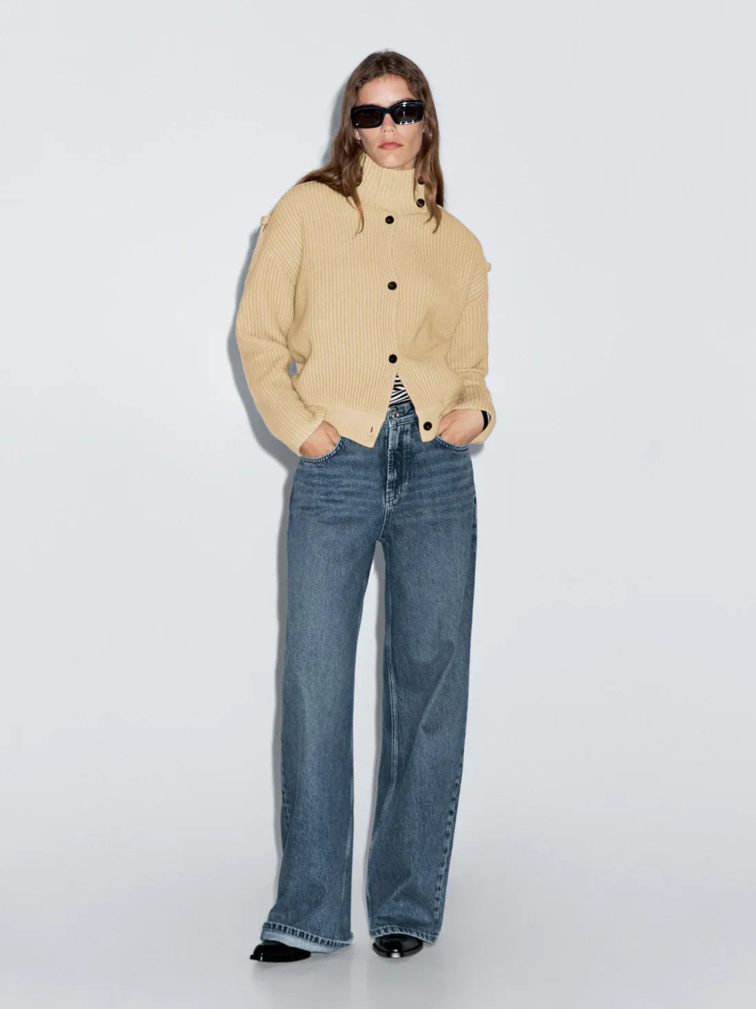 Cardigan a collo alto in lana