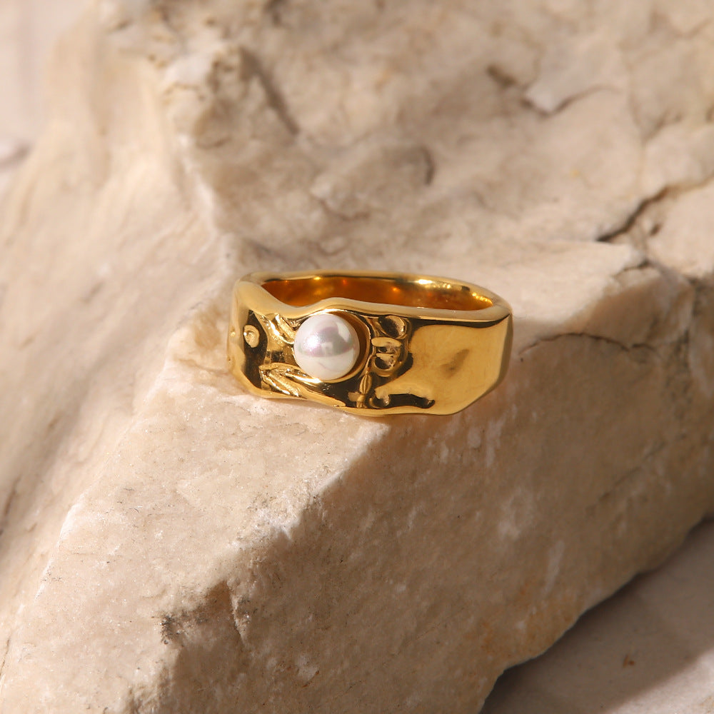 Isla Pearl Ring
