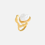 Bijou Pearl Heart Ring