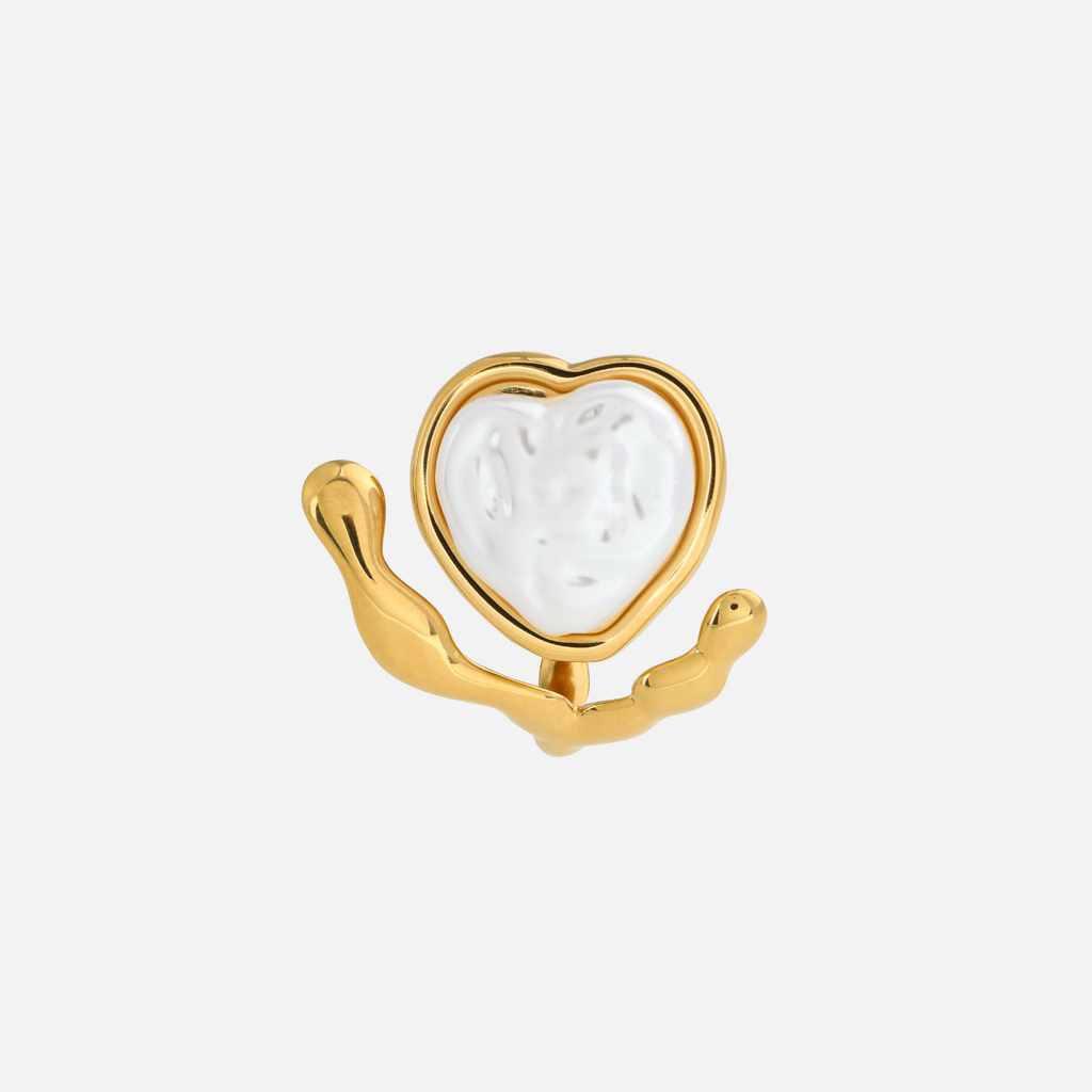 Bijou Pearl Heart Ring