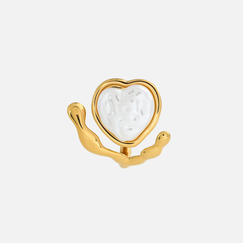 Bijou Pearl Heart Ring
