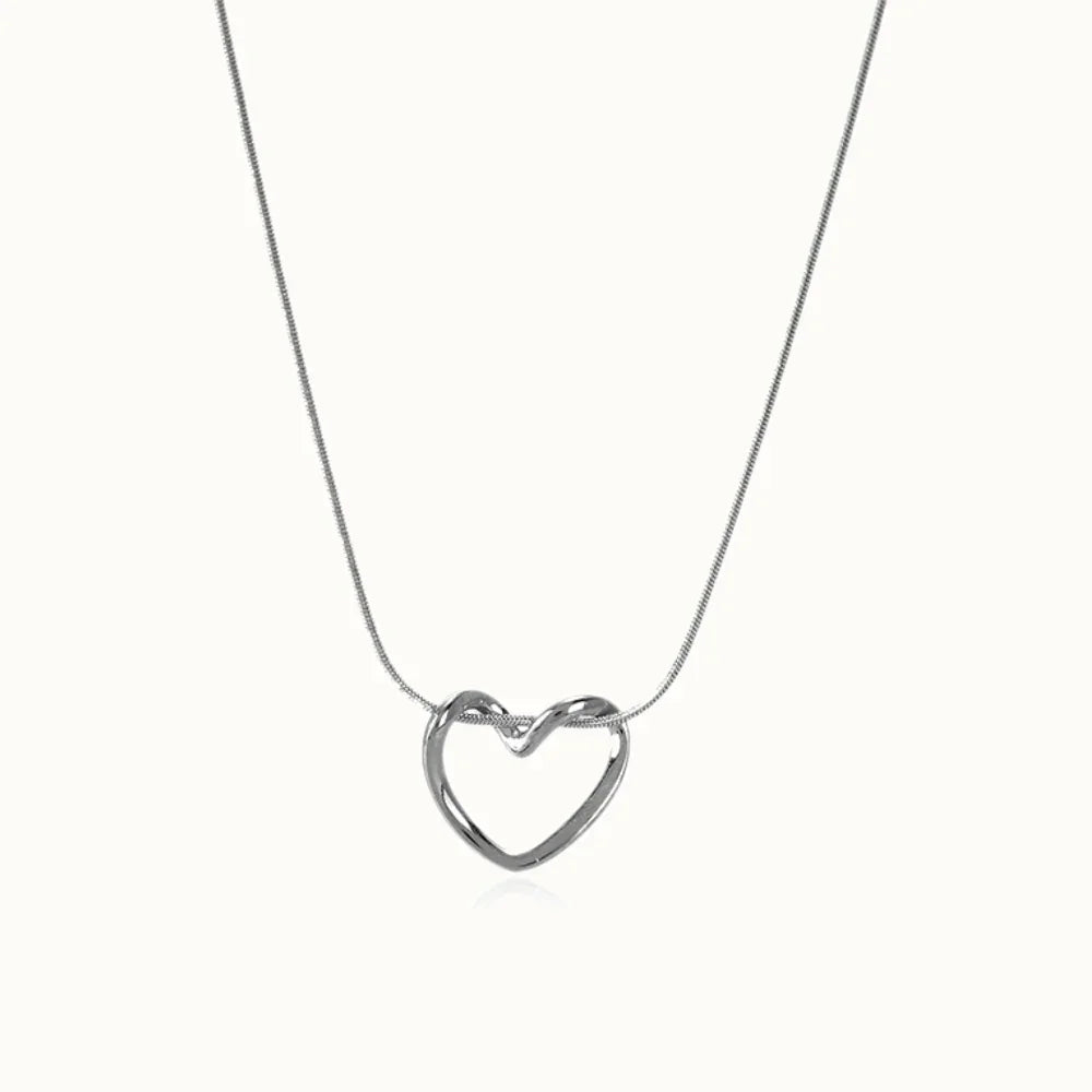 Liesel Knot Heart Pendant