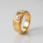 Isla Pearl Ring