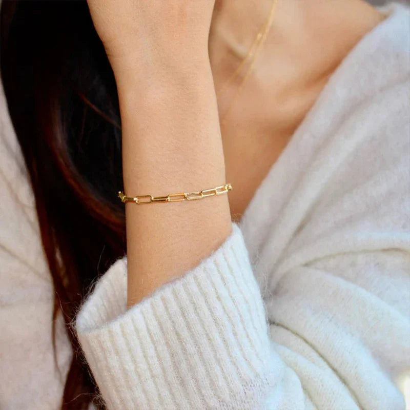 Quenby Gold Paperclip Bracelet