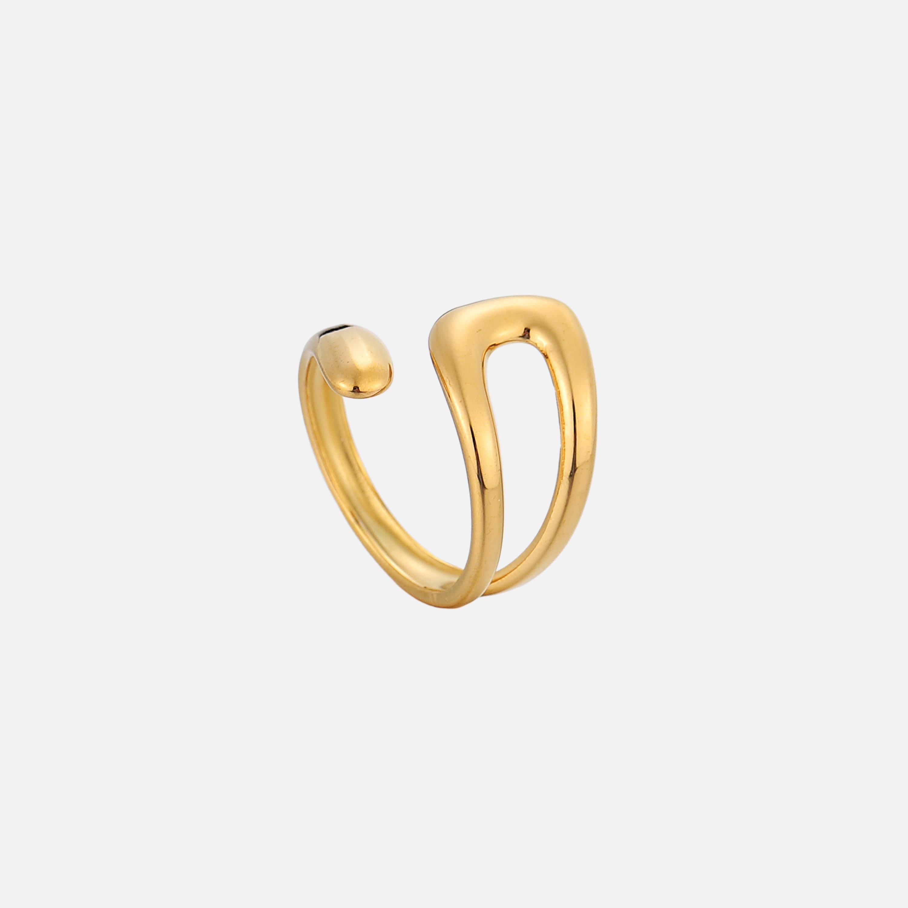 Faye Ring