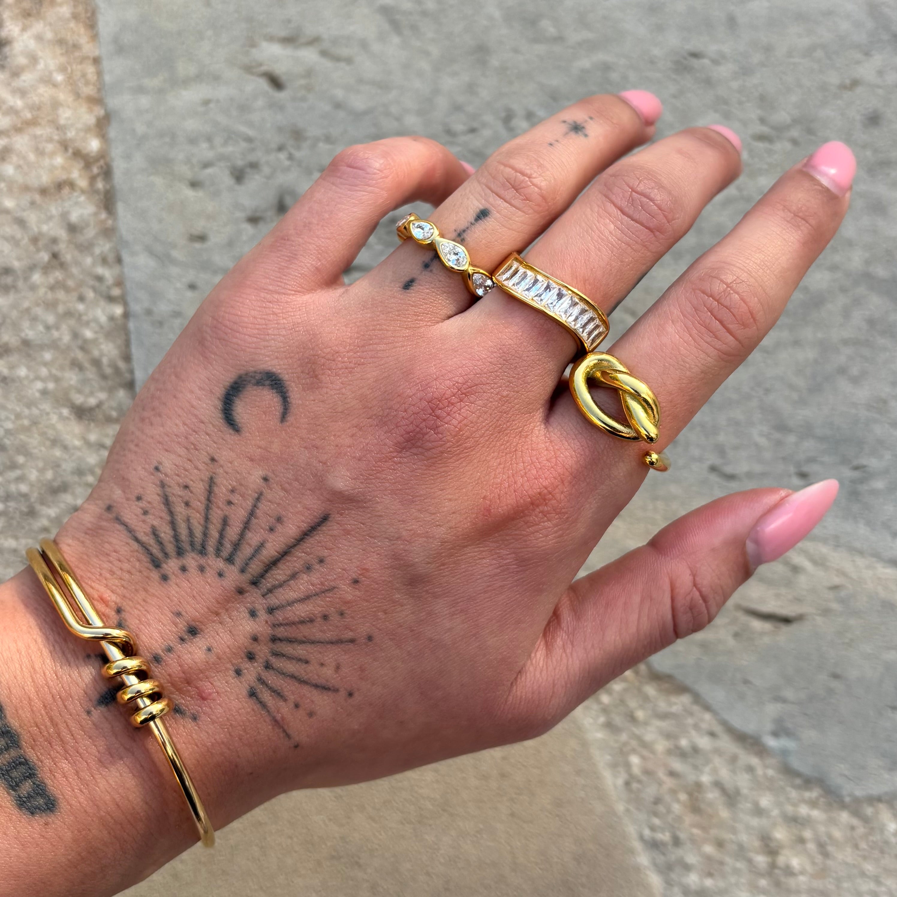 Lucienne Ring
