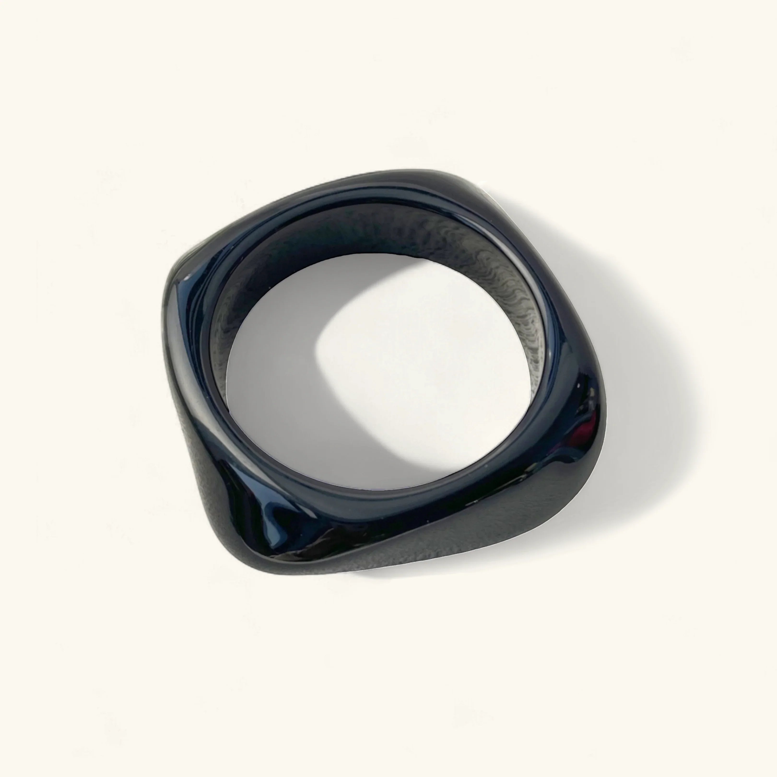 Cala Acrylic Bangle