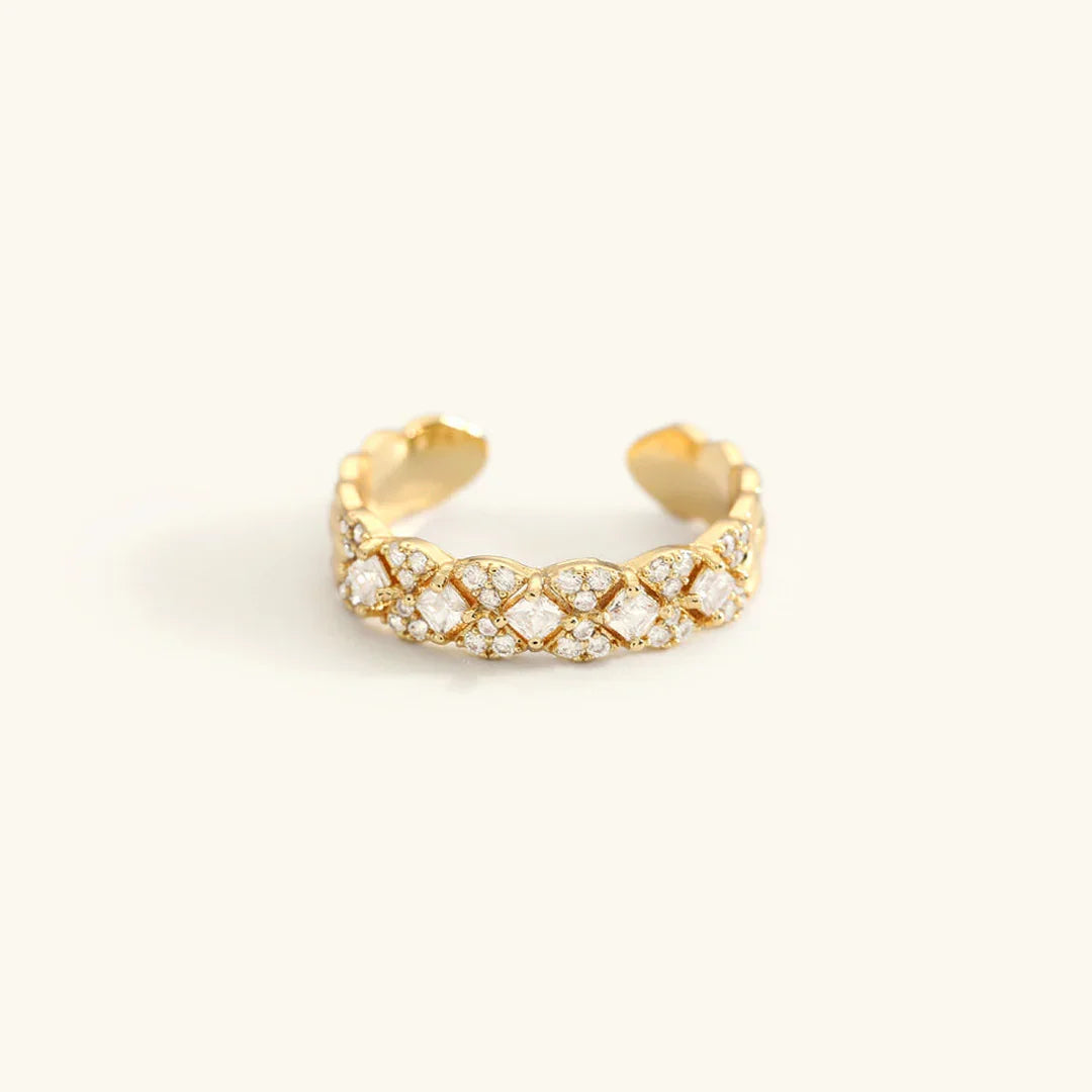 Rhea Patterned Ring