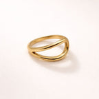 Nia Curve Ring