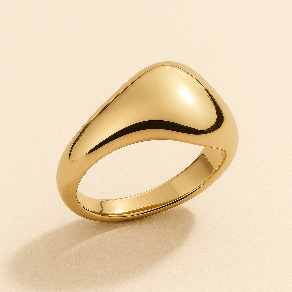 Mona Moon Ring