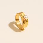 Isla Pearl Ring