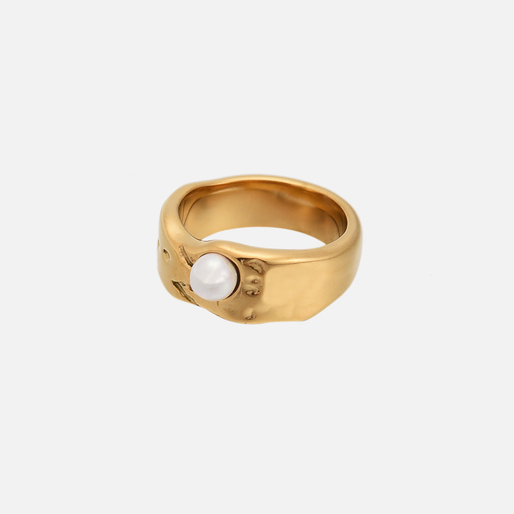 Aurie Ring