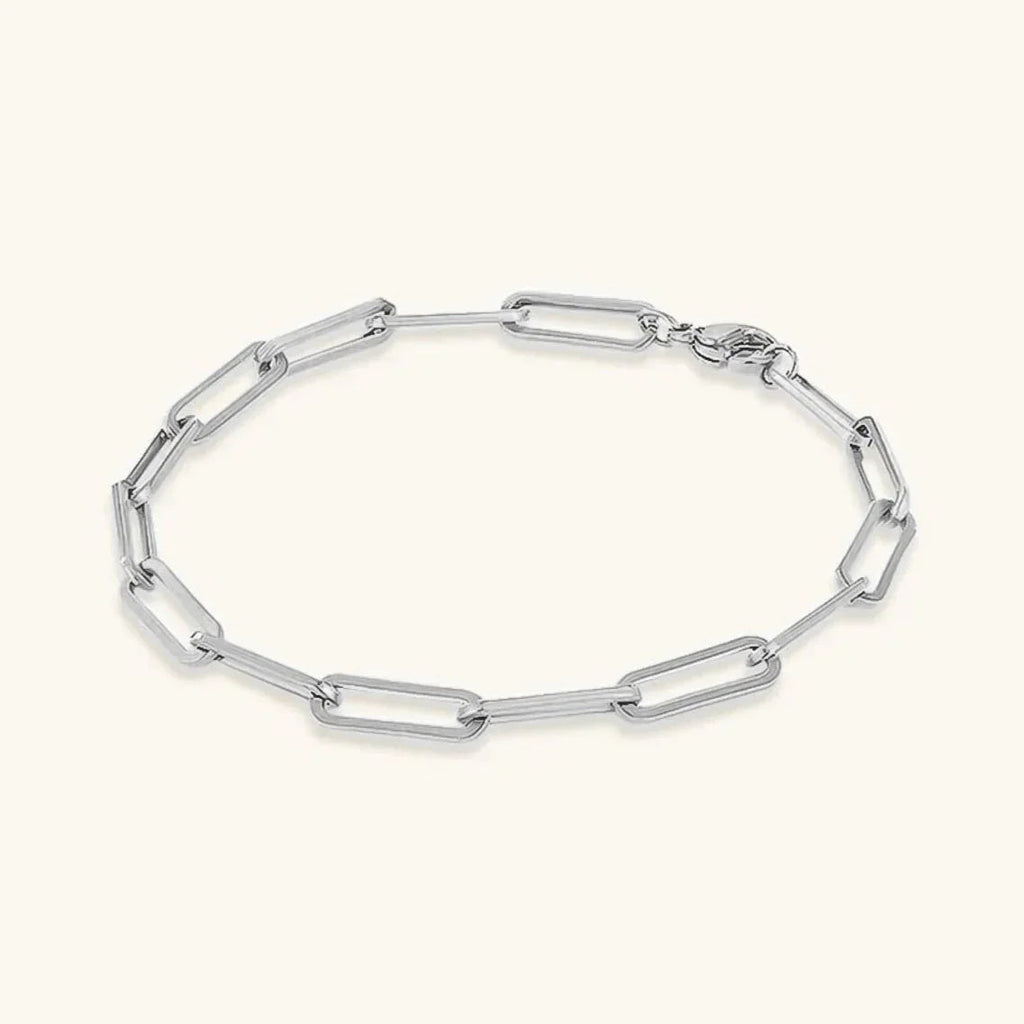 Quenby Gold Paperclip Bracelet