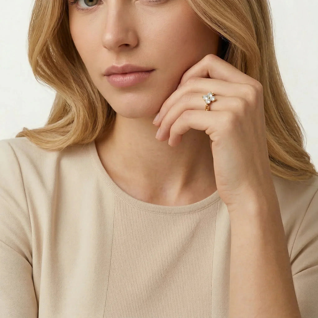 Florianne Diamond Petal Ring
