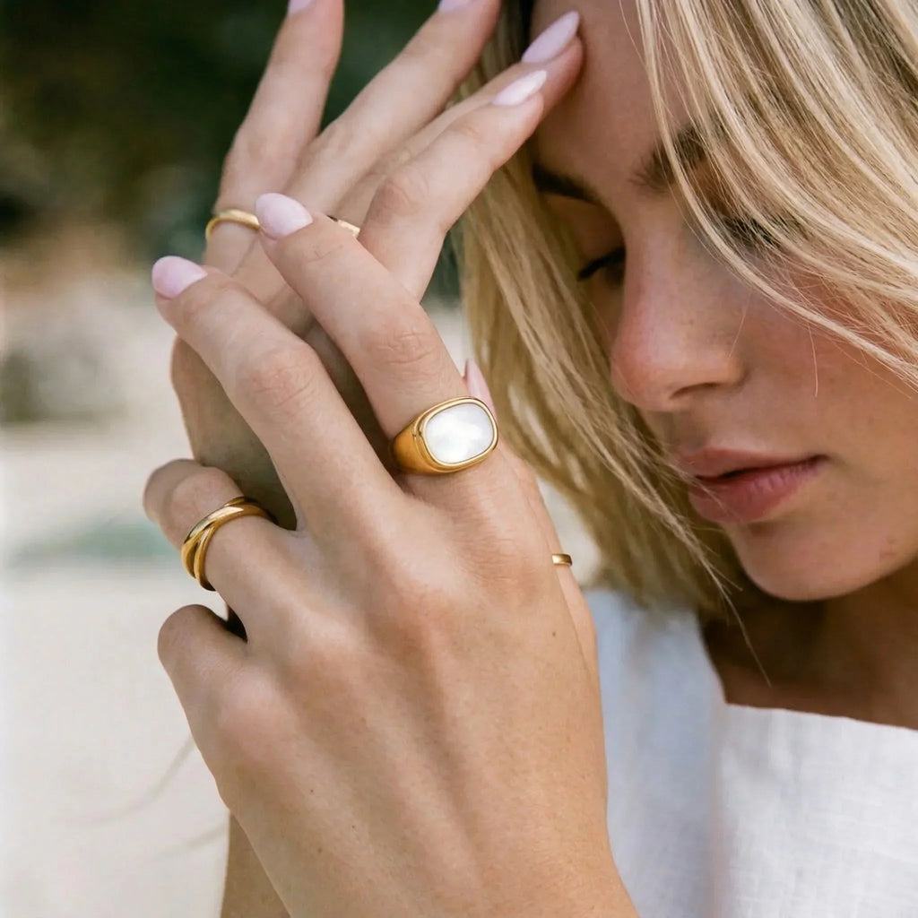 Elara Gold Ring