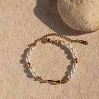 Marguerite Freshwater Pearl Bracelet