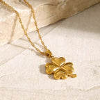 Vera Clover Necklace
