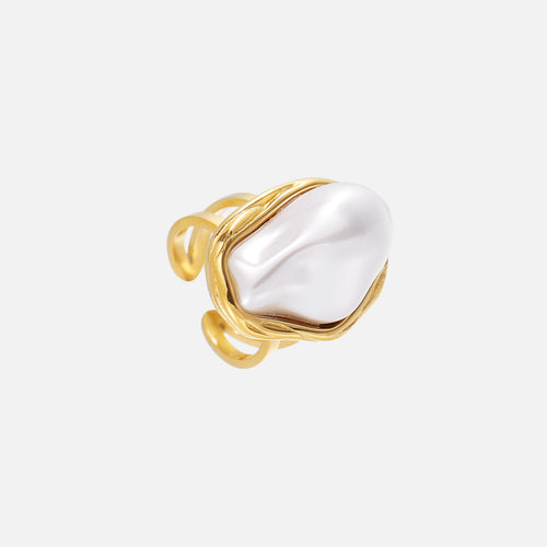 Aura Pearl Ring