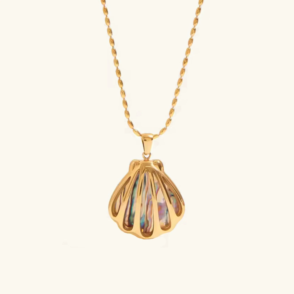 Océane Seashell Pendant