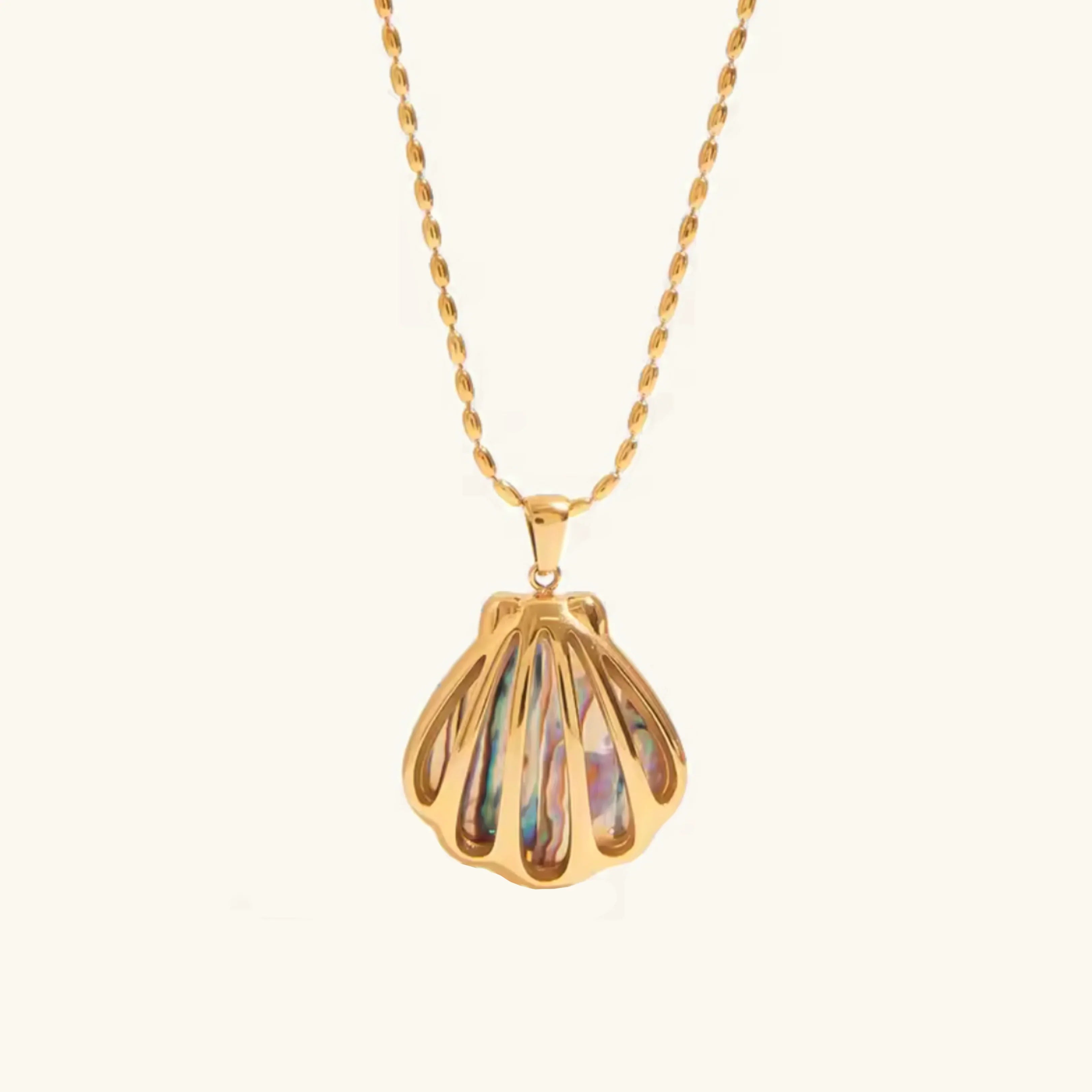Océane Seashell Pendant