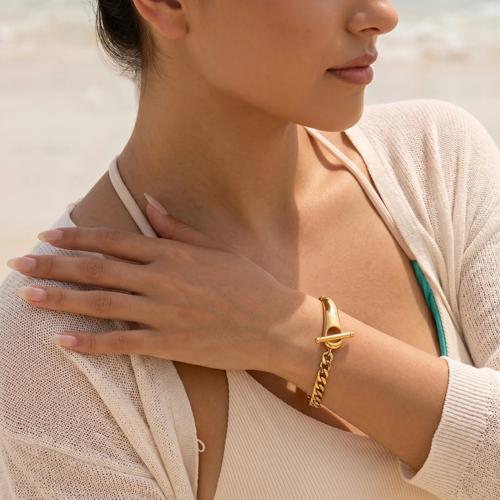 Vespera Chained Gold Bangle