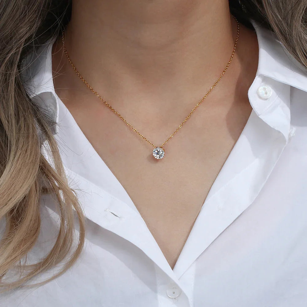 Elina Solitaire Necklace