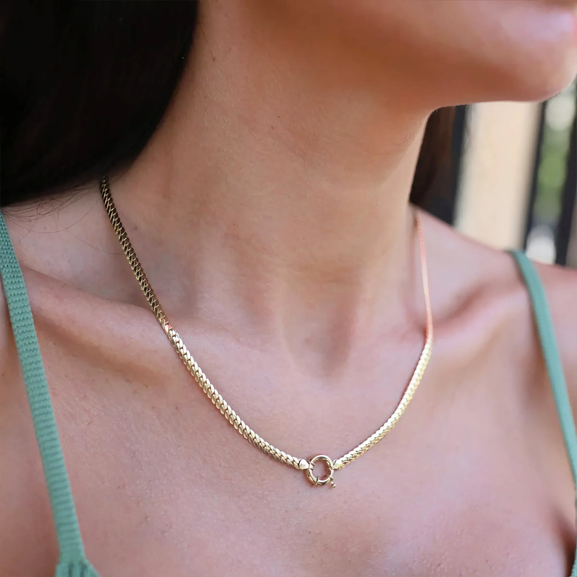Suri Herringbone Pendant