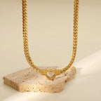 Lucasta Heart Choker