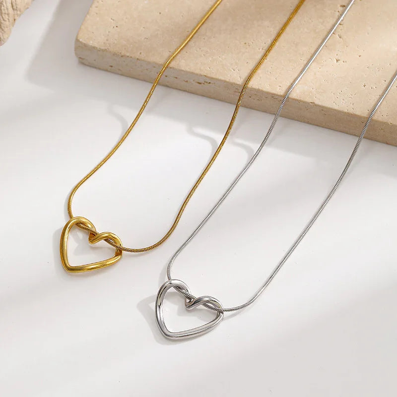 Liesel Knot Heart Pendant