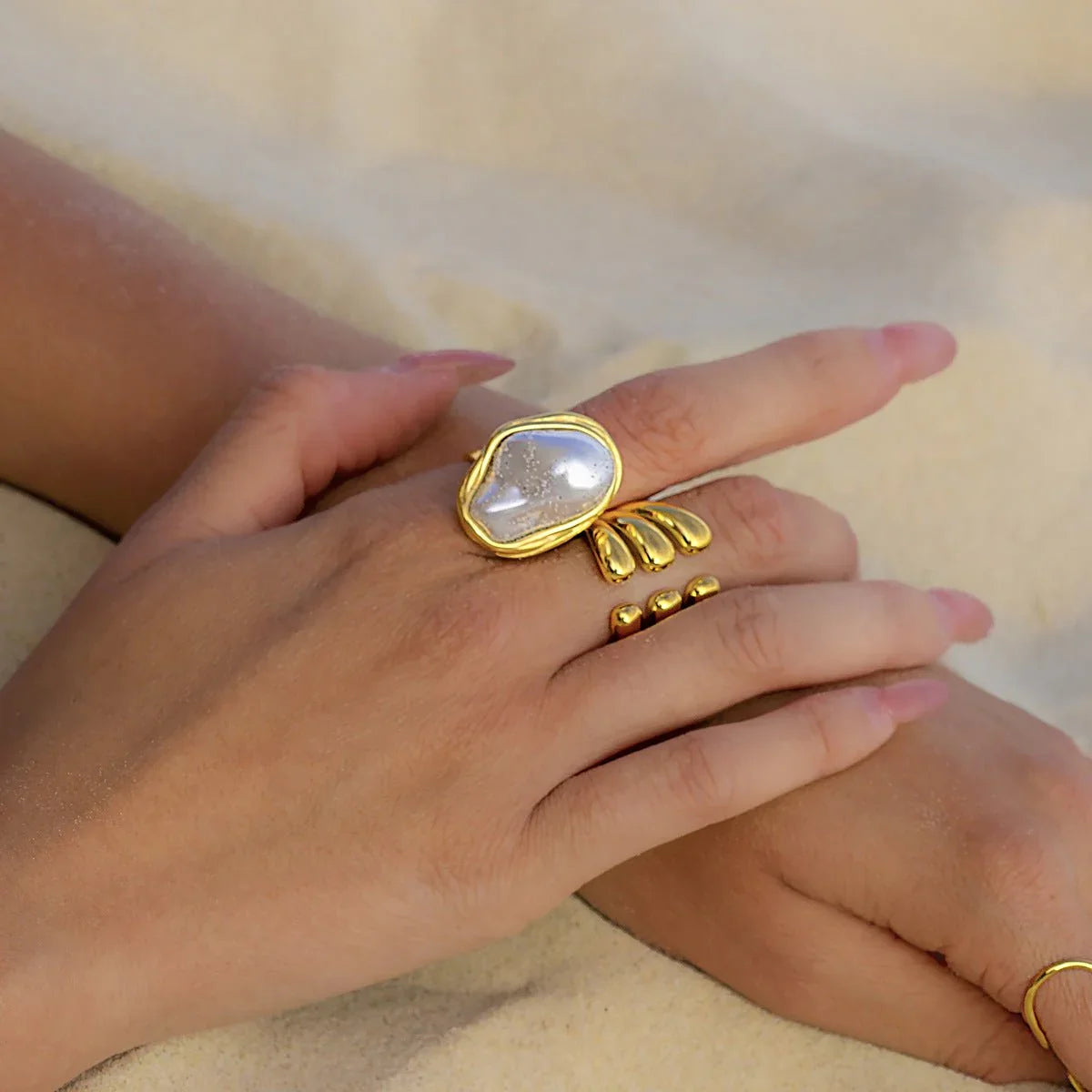 Ondina Pearl Ring