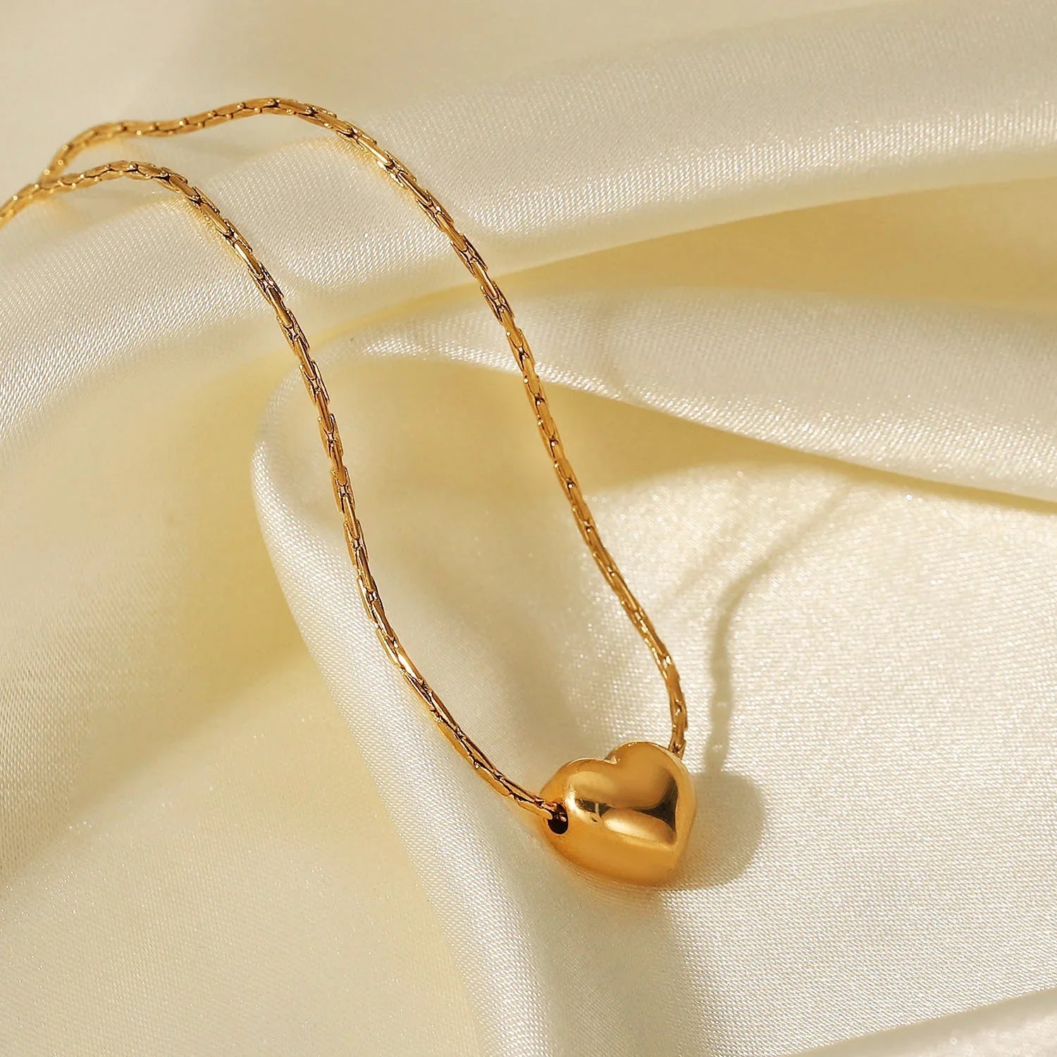 Eloïse Gold Necklace