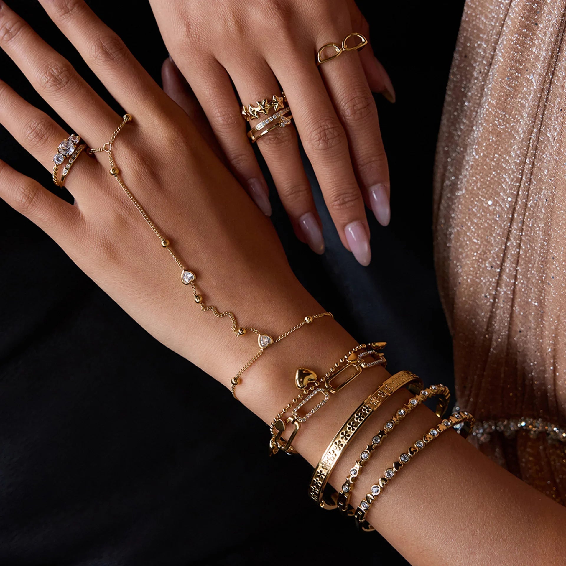 Willa Gold Hand Chain