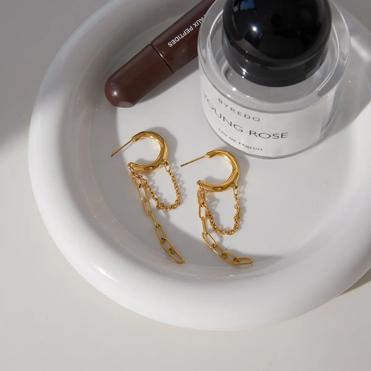 Genevieve Link Chain Hoops