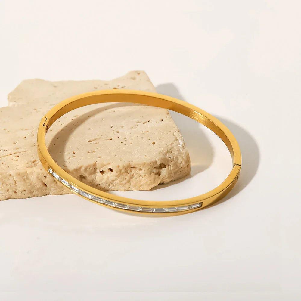Wren Diamond Bangle