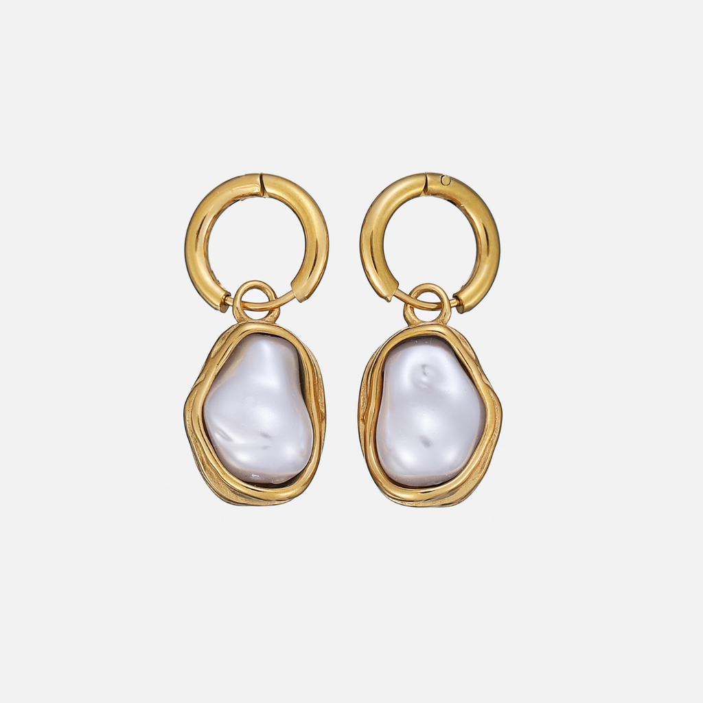 Aura Pearl Earrings