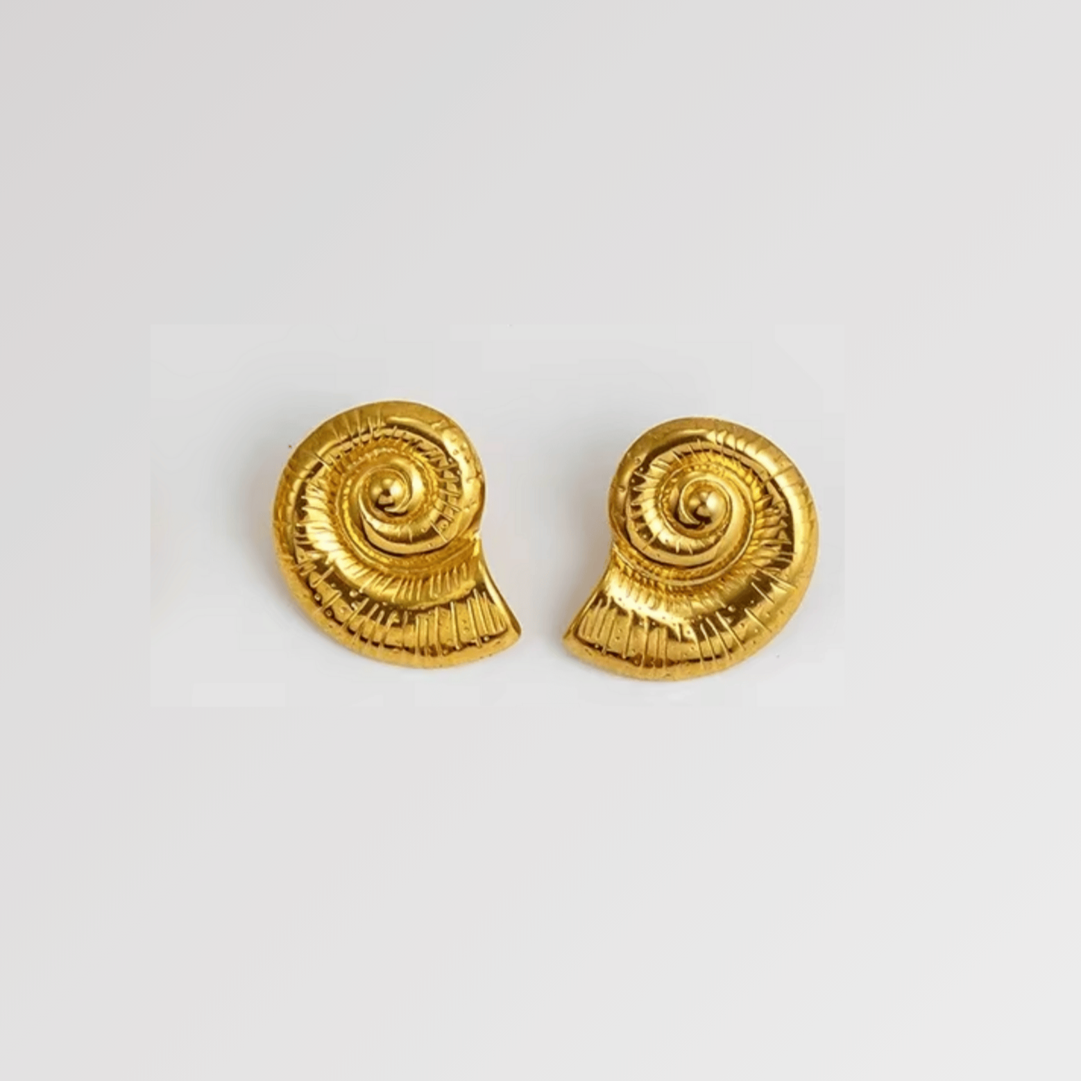 Cora Shell Earrings