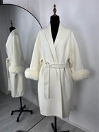 Cappotto con Cintura e Polsini in Pelliccia