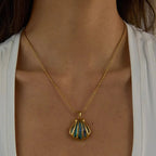 Océane Seashell Pendant