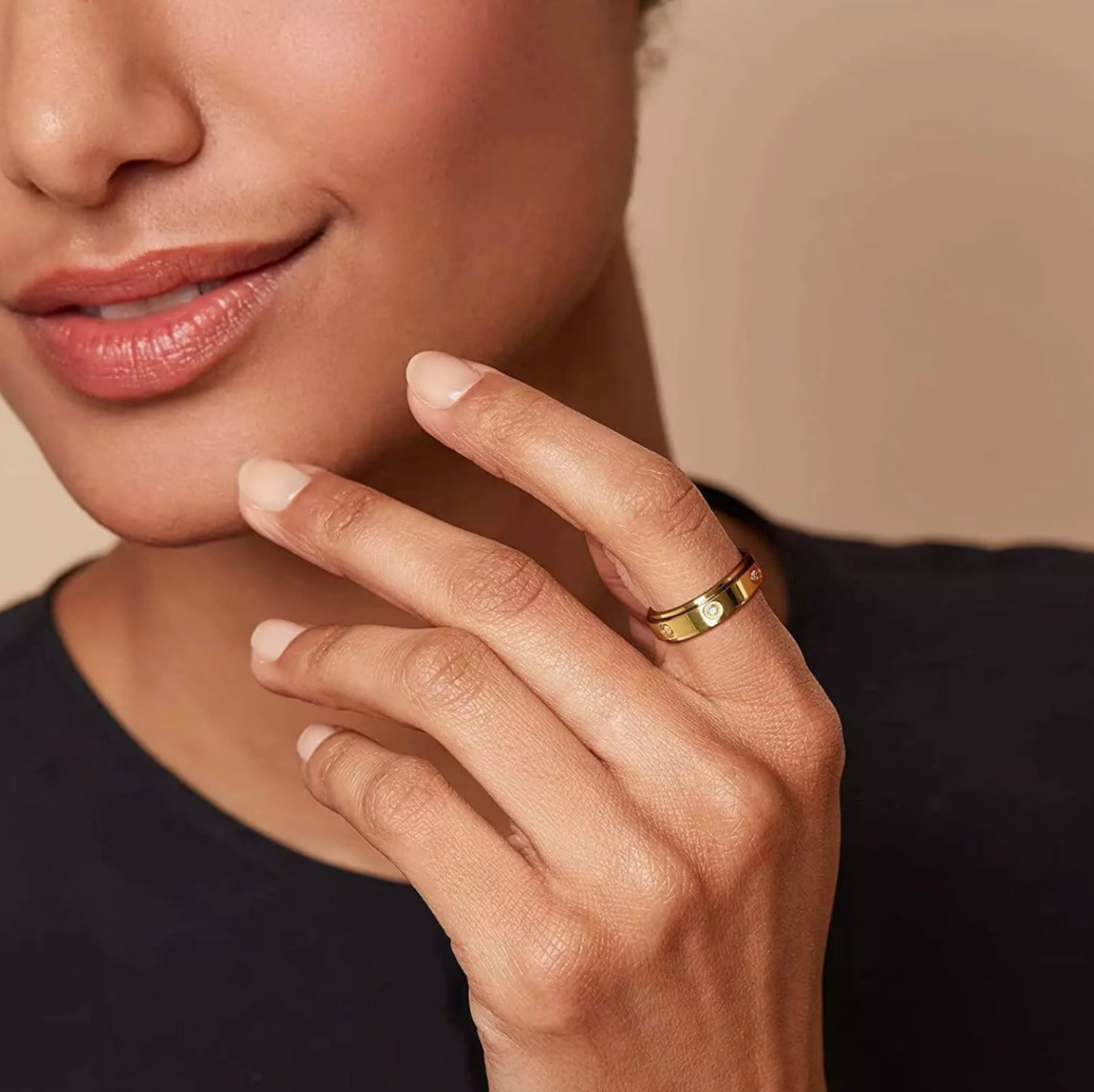 Liora Love Ring