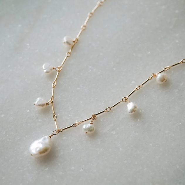 Saskia Pearl Necklace