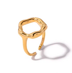 Cyra Band Ring