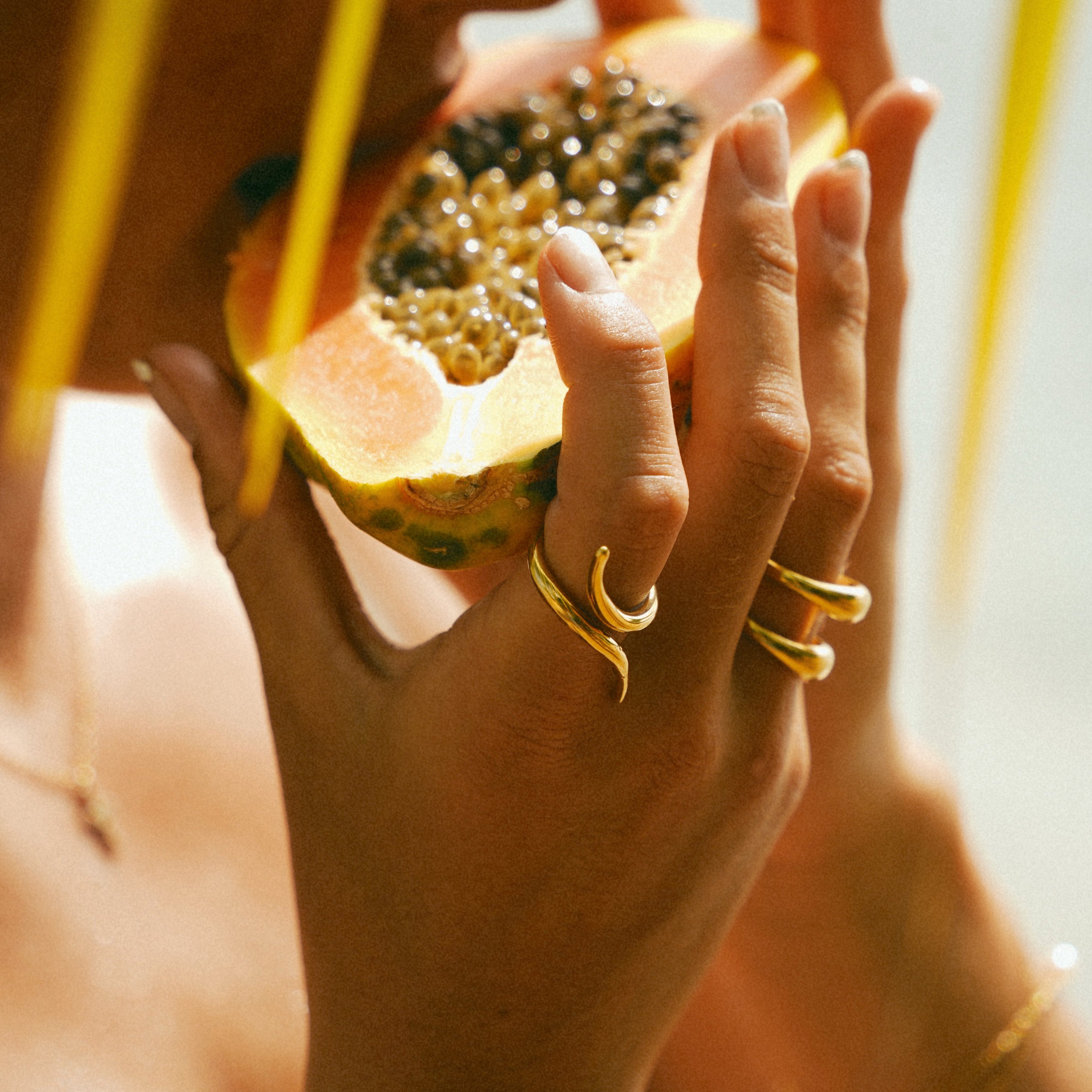 Sole Stone Ring