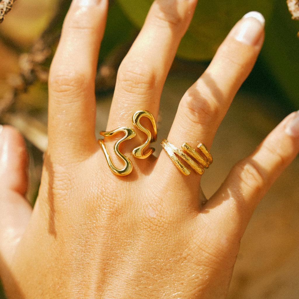 Devon Twist Ring