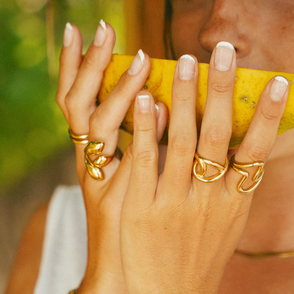 Linnea Wave Ring