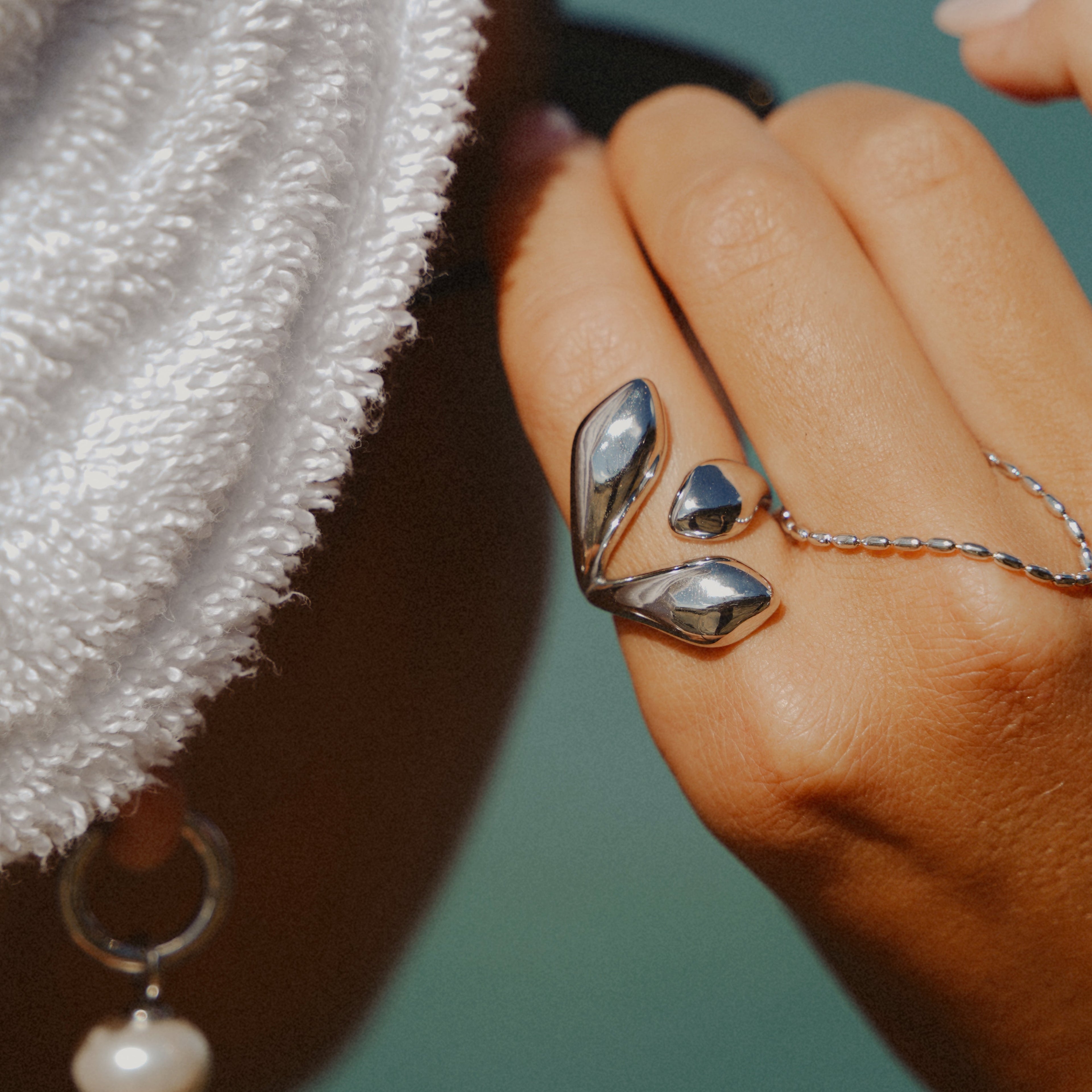Sirine Ring