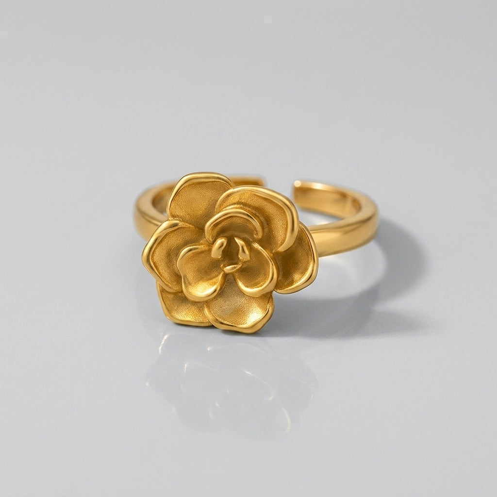 Fleur Floral Ring