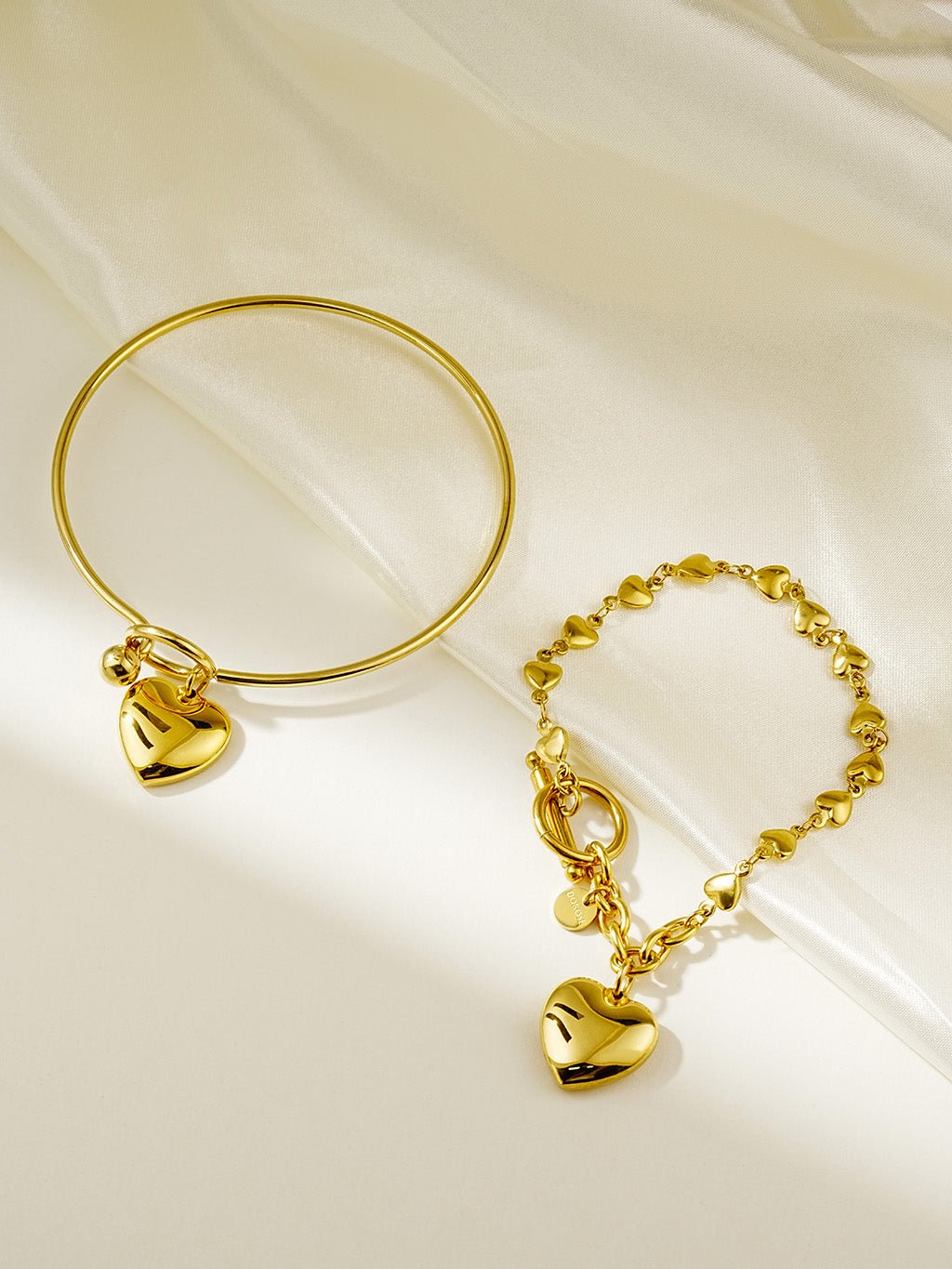 Bold Heart Armband Gold