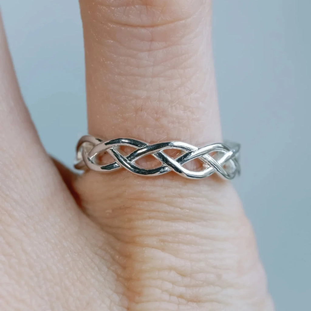 Calla Ring