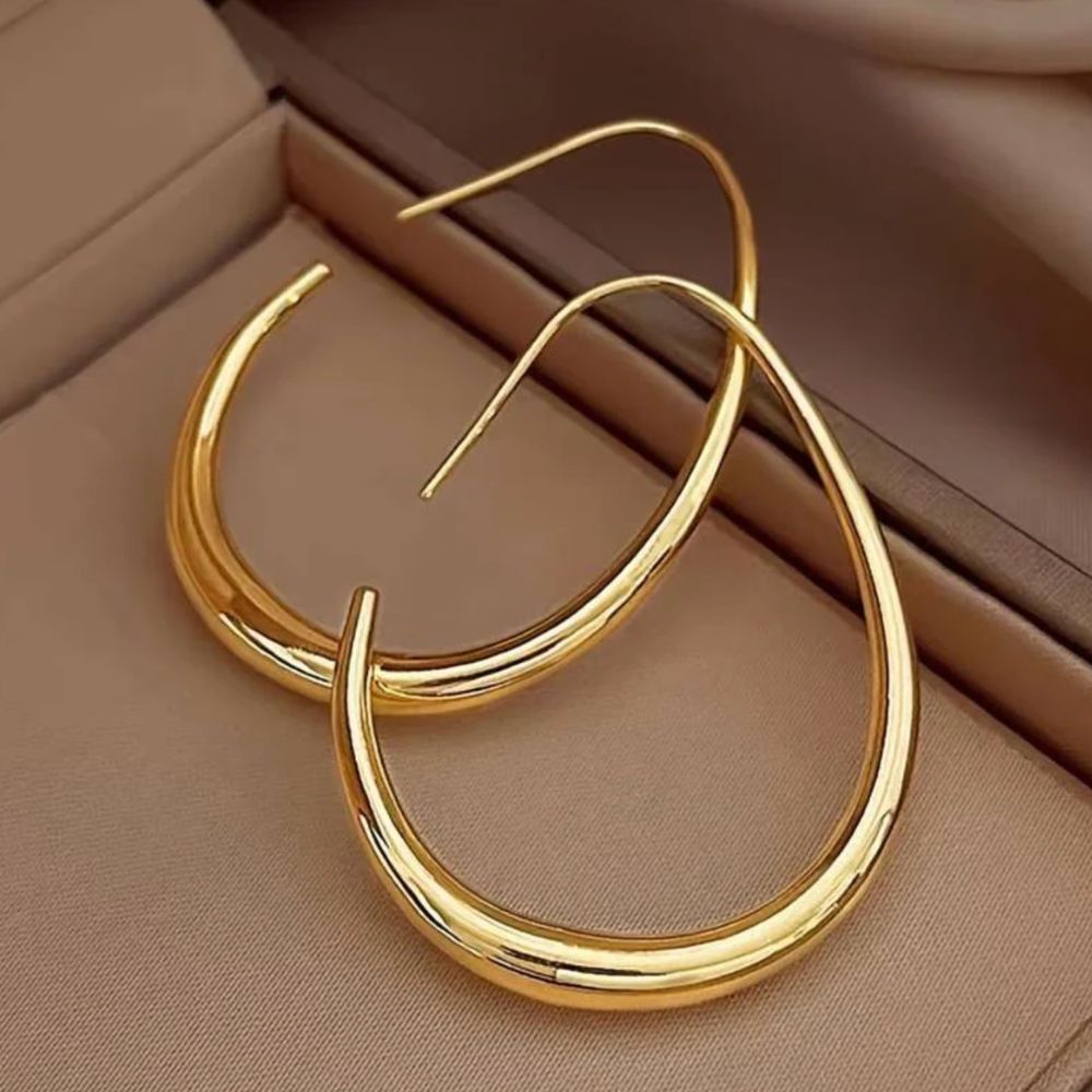 Vera Antique Hoops