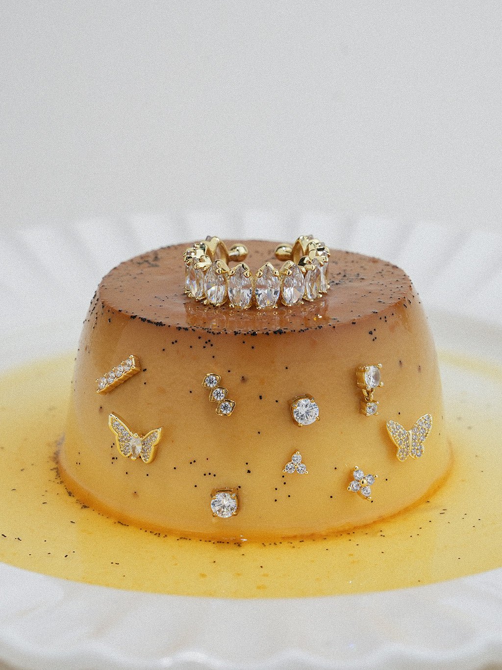 Sparkling Elegant Ring Gold
